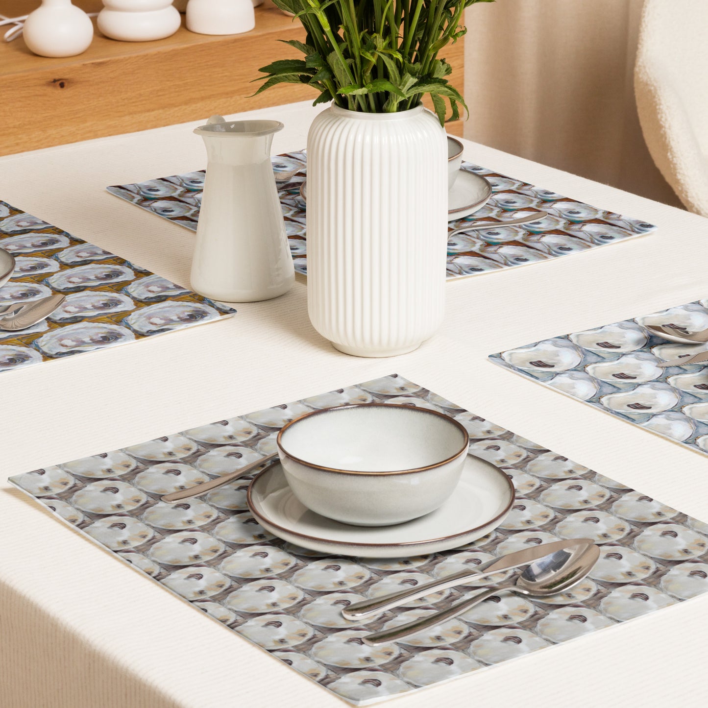 Neutral Oysters Placemat Set