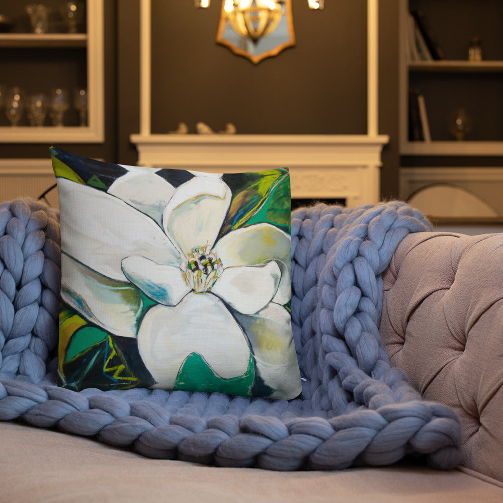 Veronese Magnolia Premium Pillow