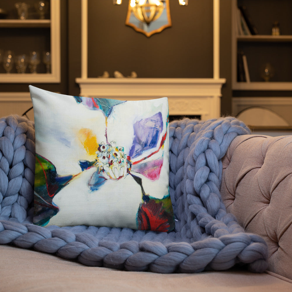 Kira's Magnolia II Premium Pillow