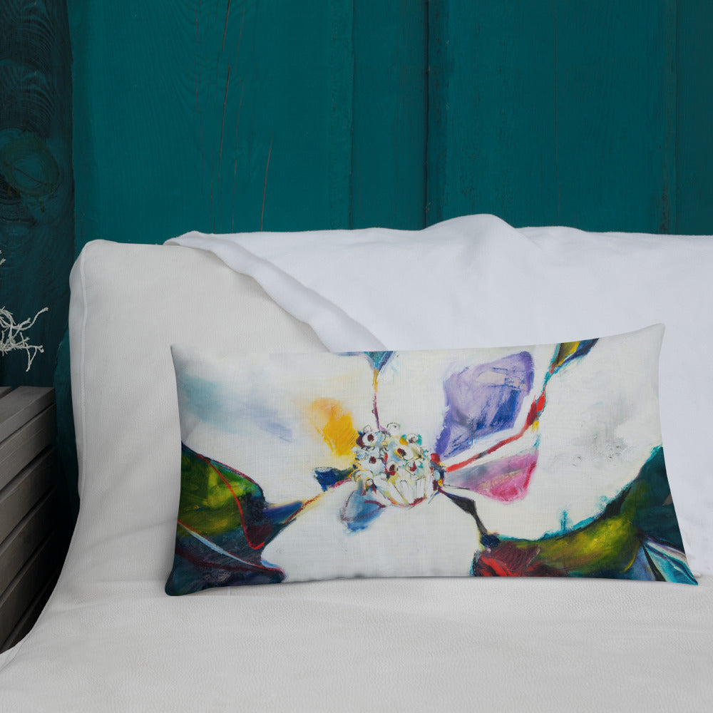 Kira's Magnolia II Premium Pillow