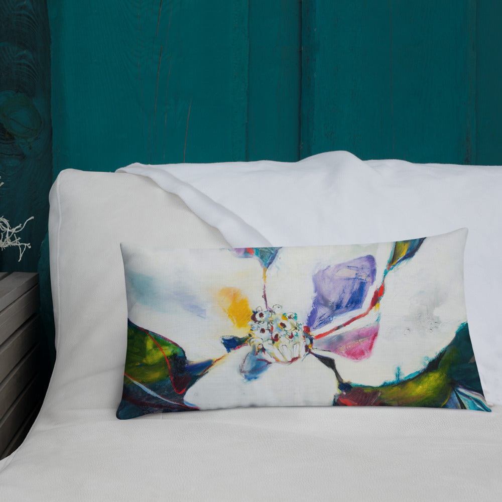 Kira's Magnolia II Premium Pillow