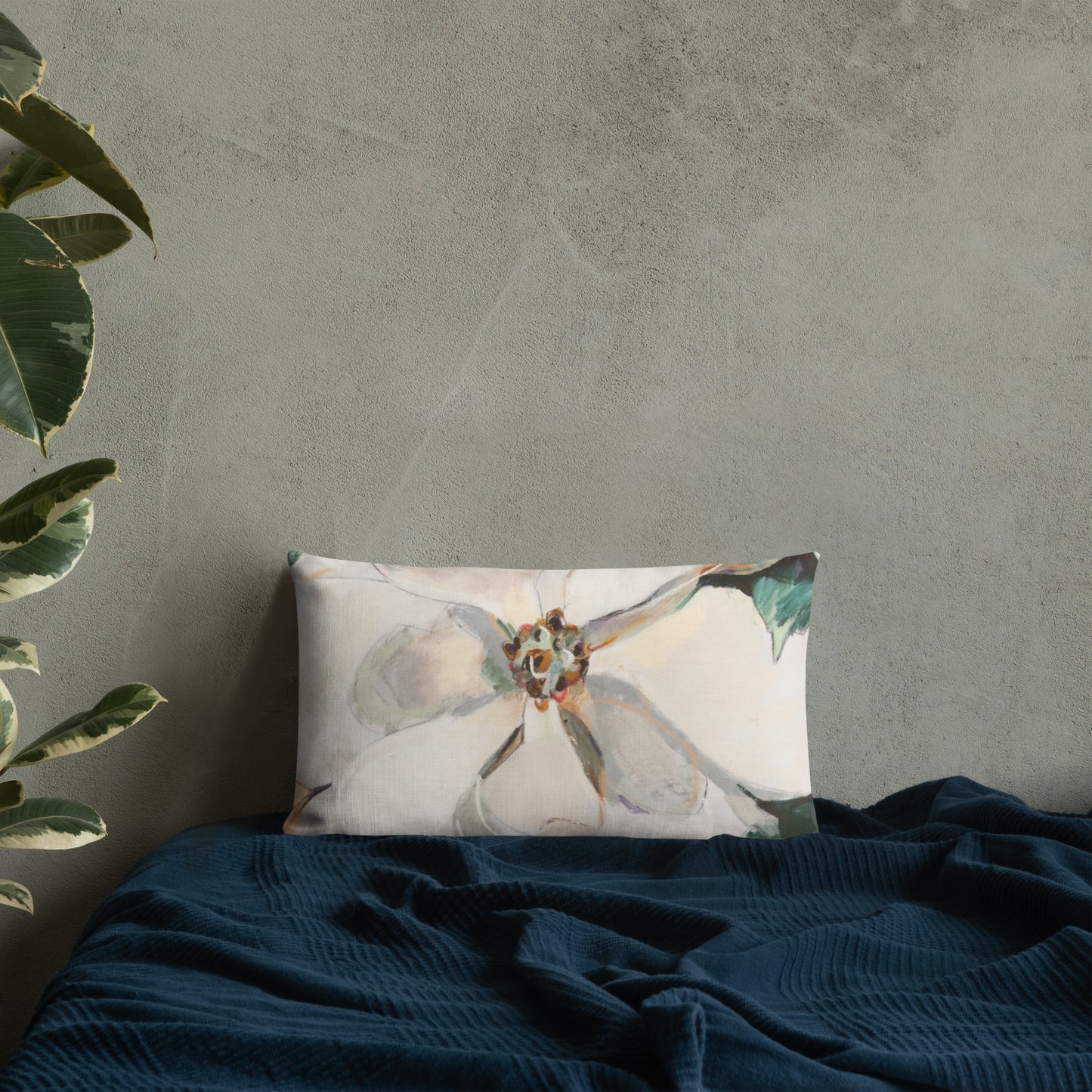 Soft Magnolia Premium Pillow