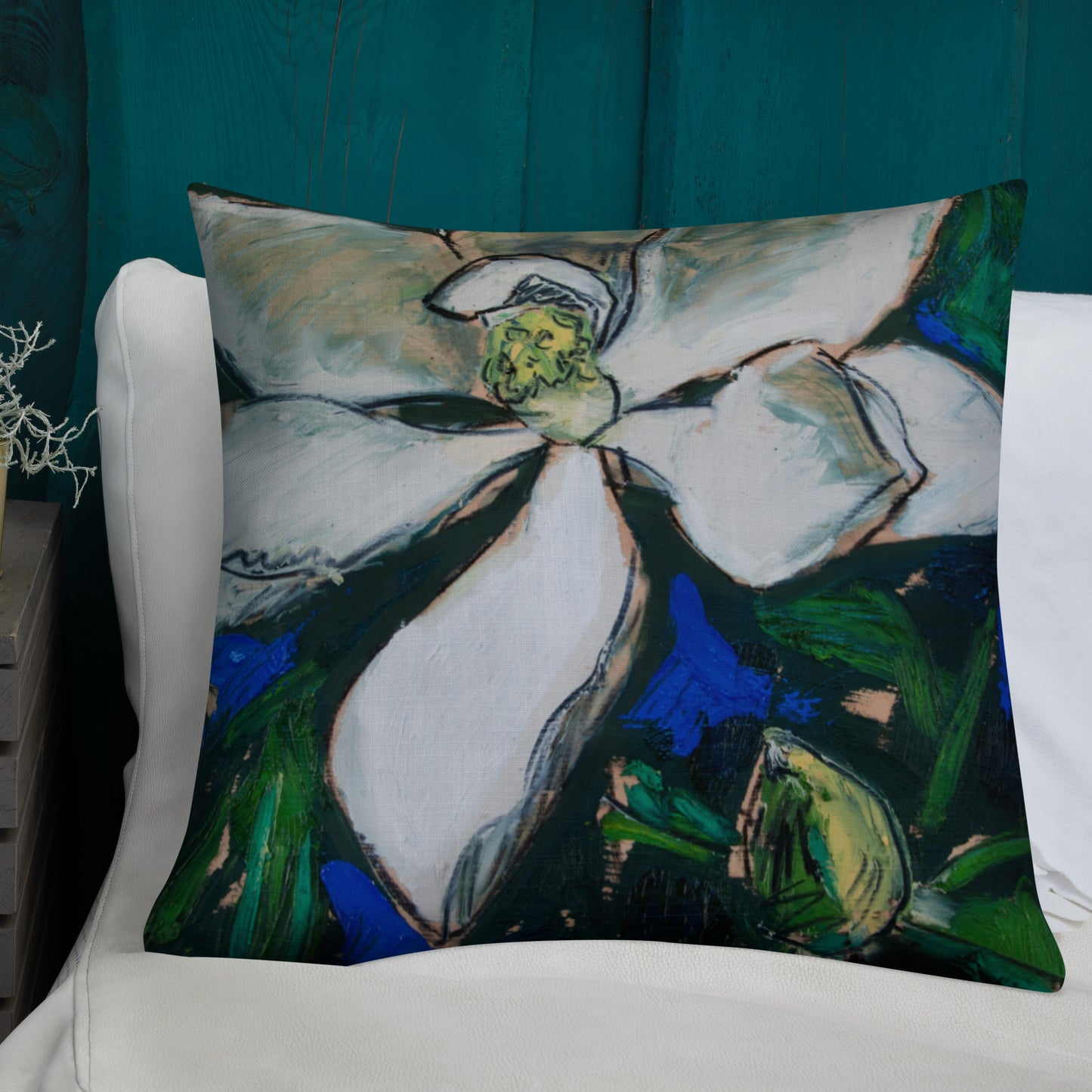 Magnolia with Pod Premium Pillow