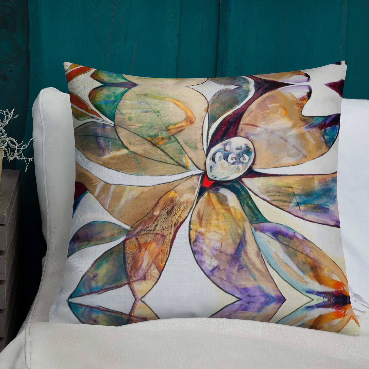 Reverse Magnolia Premium Pillow