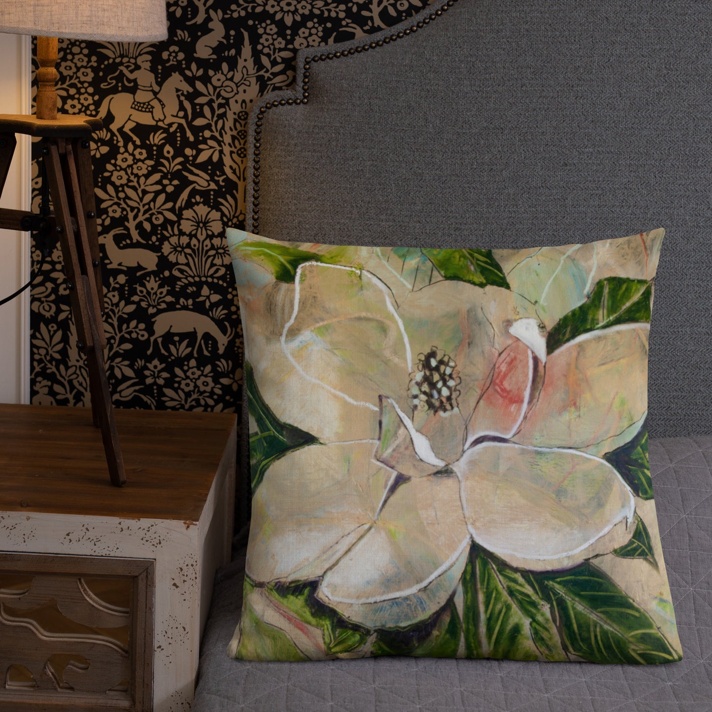 The Golden Magnolia Premium Pillow