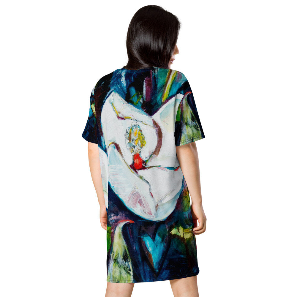 Magnolia with Painted Bunting T-shirt dress