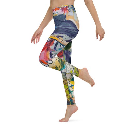 Gator in Wildflowers Yoga Leggings