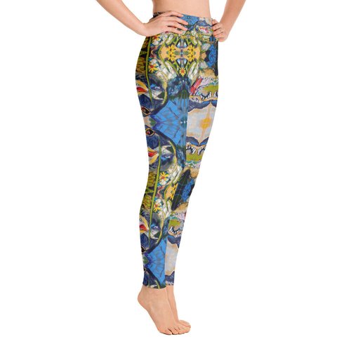 Gator in Wildflowers Kaleidiscope Yoga Leggings