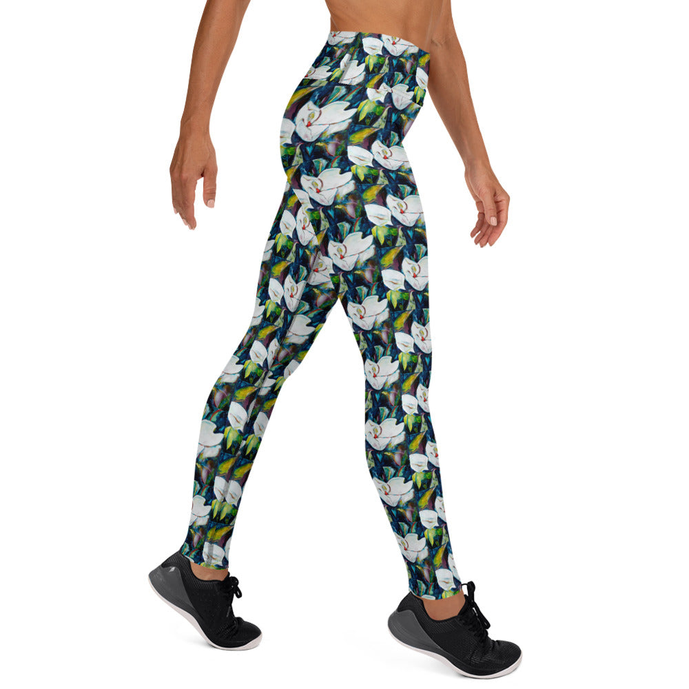 Magnolia and the Painted Bunting Yoga Leggings