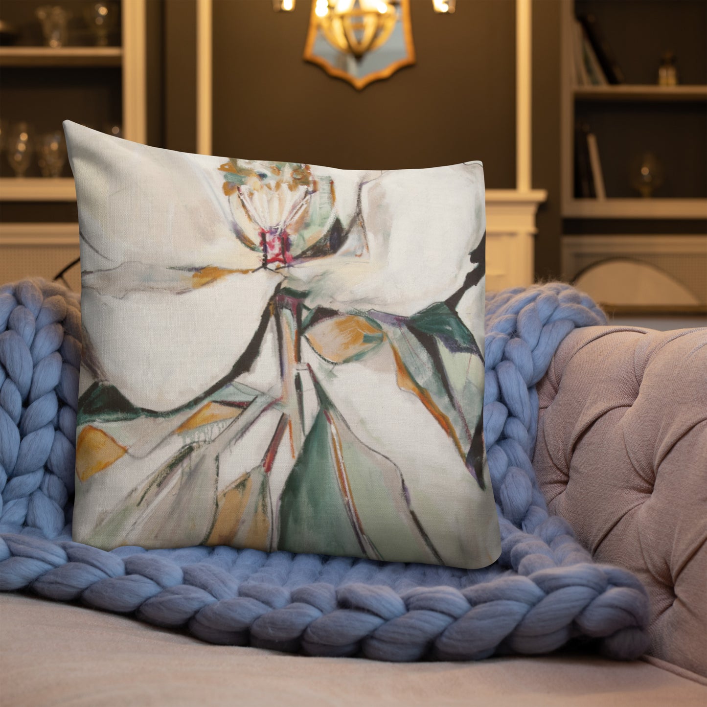 Soft Magnolia I Premium Pillow