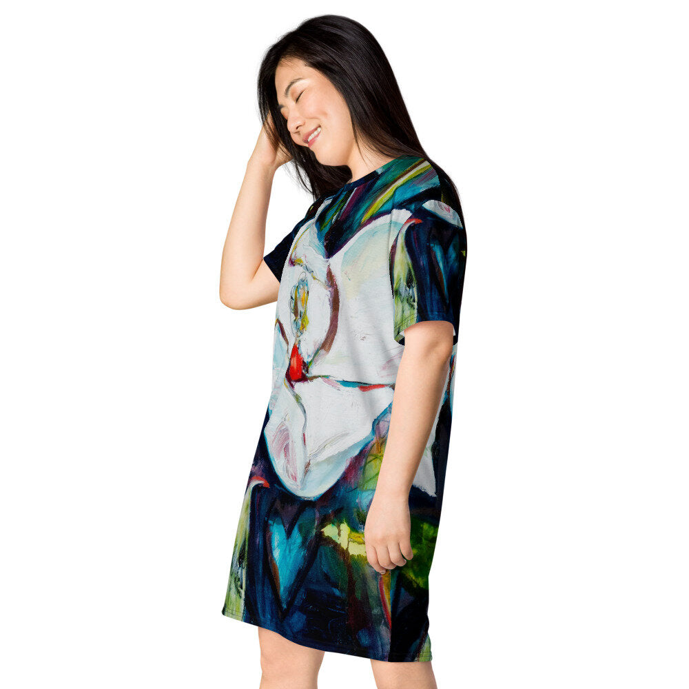 Magnolia with Painted Bunting T-shirt dress